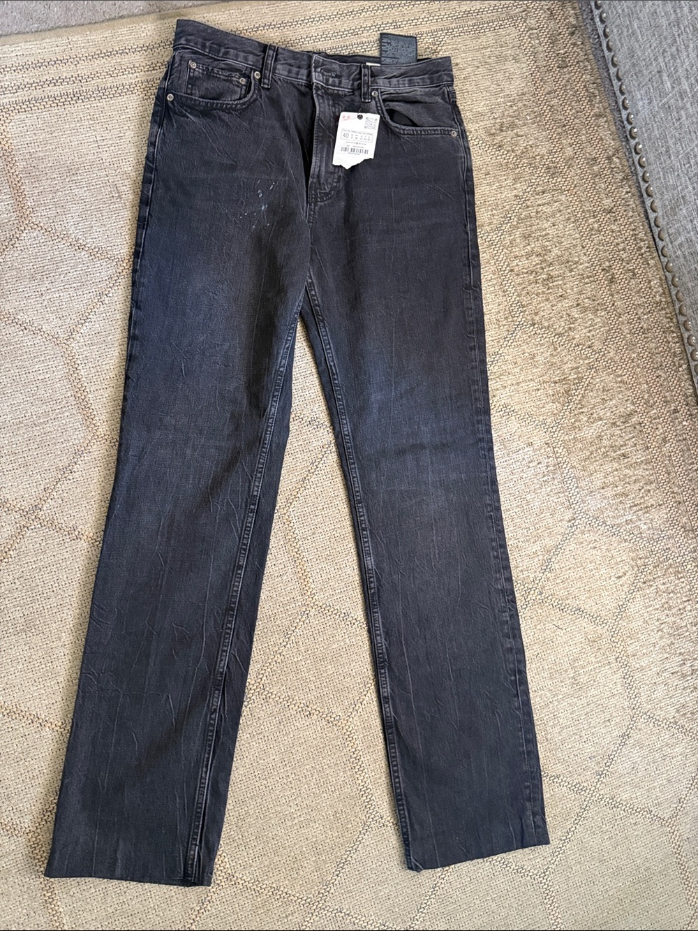 Zara Washed up Black Women's Straight-Leg Jeans - Classic Everyday Style.